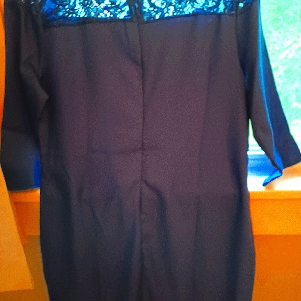 Blue Meanor Dress With Lace Details